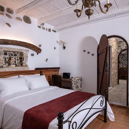 Lotzetta Suites By Estia Agia Galini Eksteriør bilde